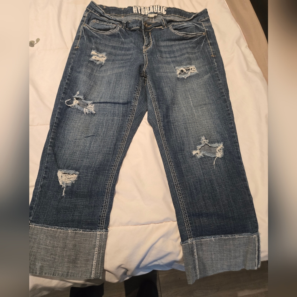 Vintage Hydraulic Blue Ankle Cropped Distressed Jeans
